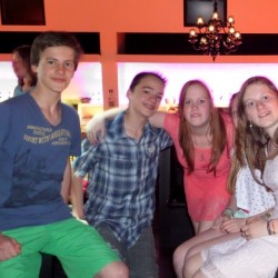 Bowling (13) - Toneelvereniging Plankenkoorts 